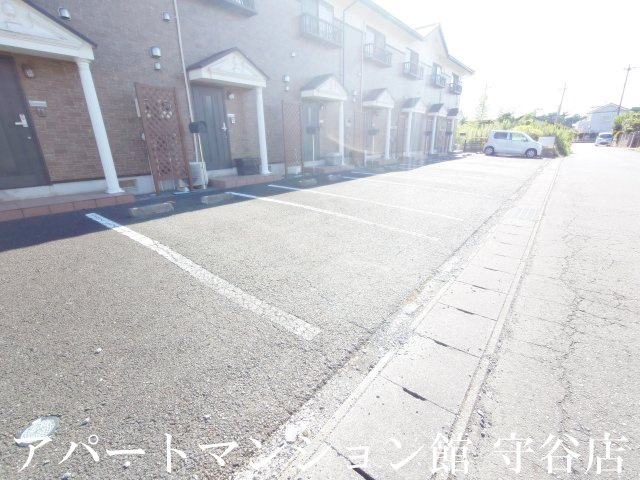 ベルクの駐車場