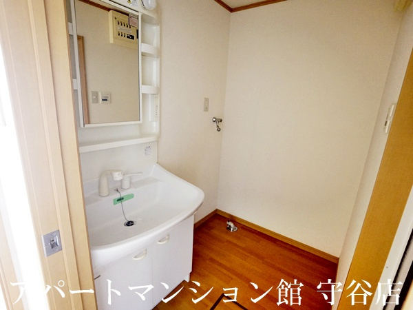 ベルクの独立洗面台