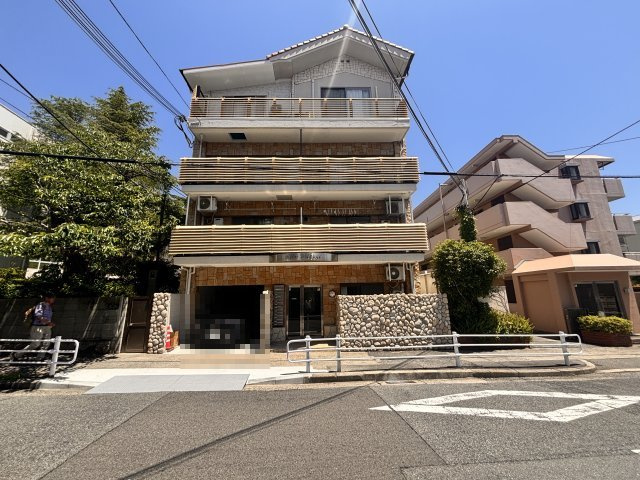 ＲＩＨＯ御影の外観