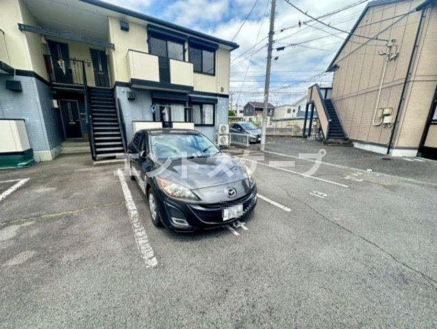 シャルマンＢの駐車場|高崎、前橋のお部屋探しはエンドスケープまで！お客様の理想お聞かせ下さい♪