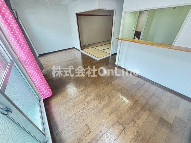 【居間・リビング】