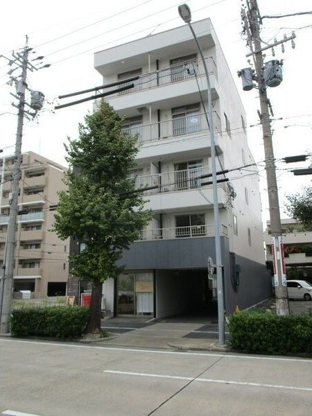 明和ビルの外観
