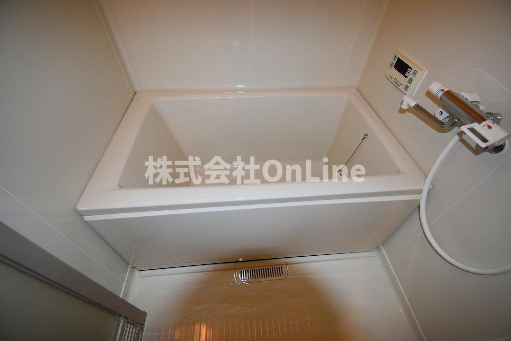 東大阪市友井５丁目の賃貸マンションの浴室