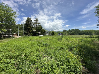 【周辺】 | 【北杜市長坂町白井沢】道路付が良い平坦な土地 | 西から東を撮影