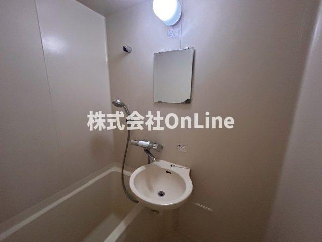 【独立洗面台】