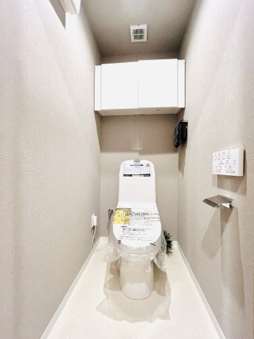 シンフォニア高崎城址1104号室のトイレ