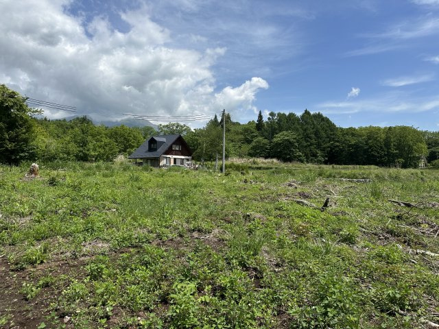 【北杜市長坂町白井沢】八ヶ岳等の山並みが望める土地の外観|南西から撮影（八ヶ岳方面）