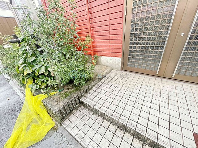 【エントランス】 | コーポフェニックス【名古屋市賃貸・宅配ボックス】