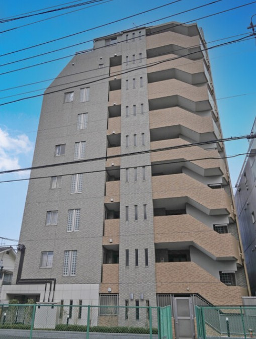 Ｄクラディア目黒本町の外観