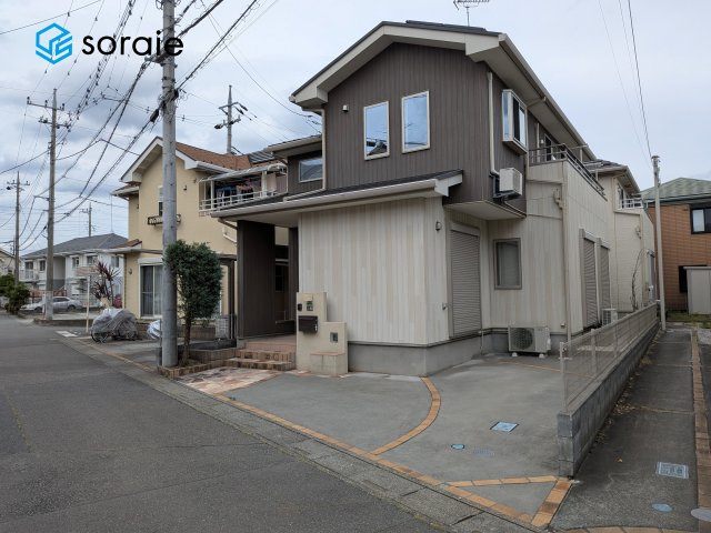 入間市久保稲荷5丁目　中古戸建　の前面道路含む現地写真|2026/5/28撮影