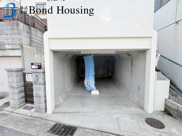 毎月４万円台・室内外リフォ済み・池上　中古戸建の駐車場|カースペースがあります