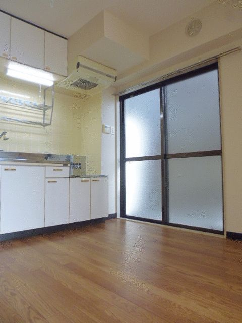 リーベオリサカのキッチン