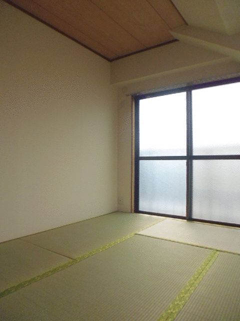 リーベオリサカ