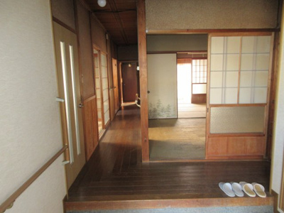 【玄関】 | 大字西阿倉川中古戸建