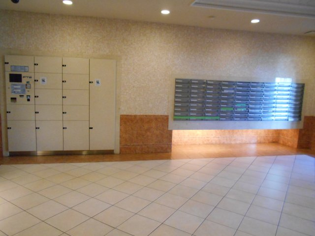 【その他共用部分】 | フェニックス南阿佐ヶ谷弐番館 | 宅配ボックス完備。