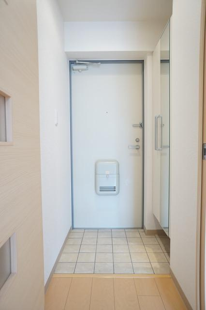 アクティーフ小手指の玄関