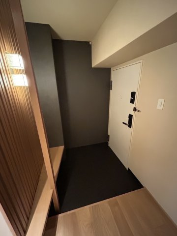 おおきに東心斎橋ビルの玄関