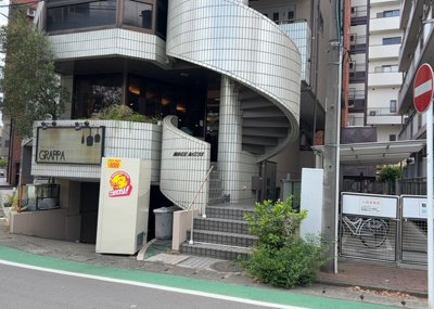 【外観】 | ミッドライズマツイ | 家を建てる前提で土地を探している場合、地盤の丈夫さは譲れない条件の一つです。地盤が脆弱だと追加工事が必要となります。また、過去に地盤沈下や液状化現象を起こした土地は、できるだけ避けた方がいいでしょう。
