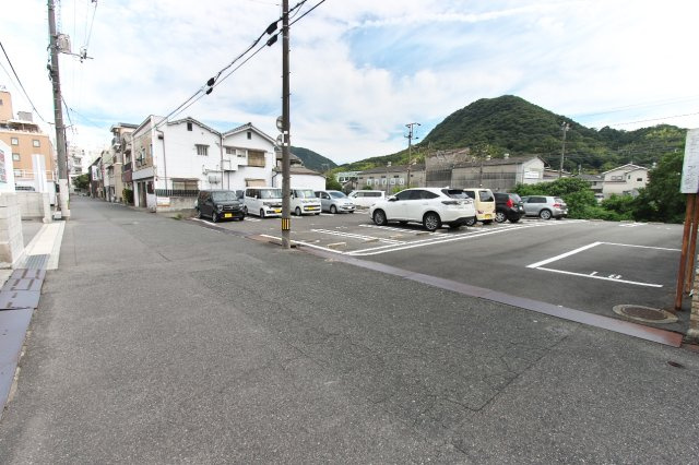 賀谷駐車場（広中町）の駐車場