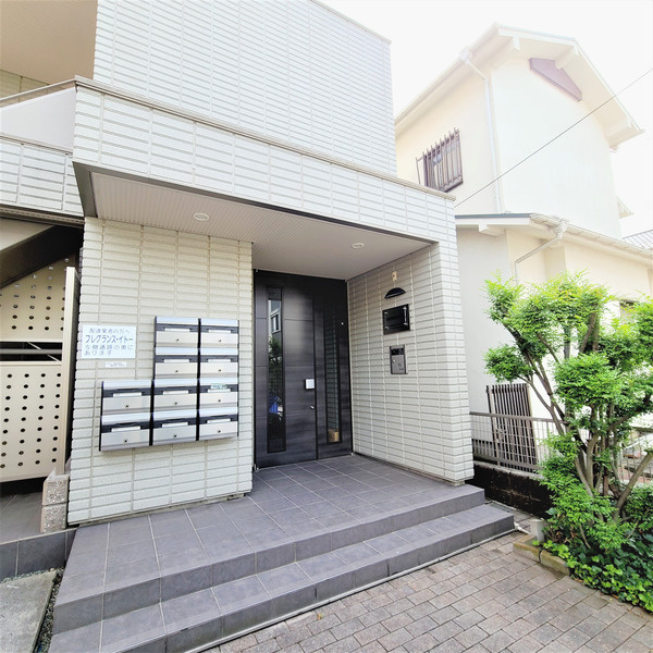 MAISON ITOのエントランス