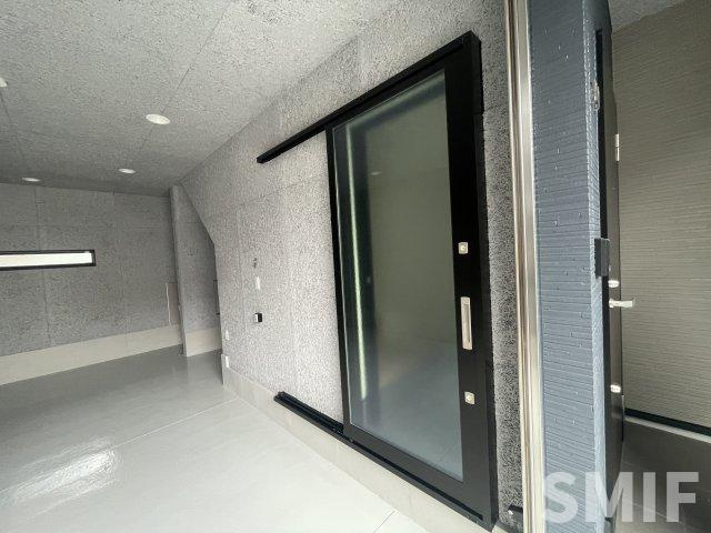 【玄関】 | IKUSHIMA　GARAGE HOUSE