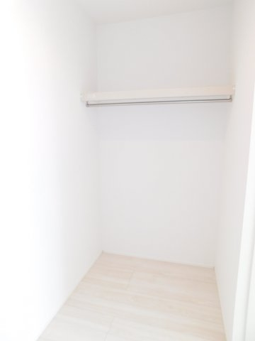 北名古屋市六ツ師宮西の新築一戸建の収納|◇ウォークインクローゼット◇　　季節の荷物や洋服などが大容量収納できます！