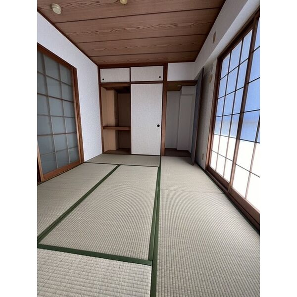 ダイナコート県庁前　千代小学校区の和室|ダイナコート県庁前