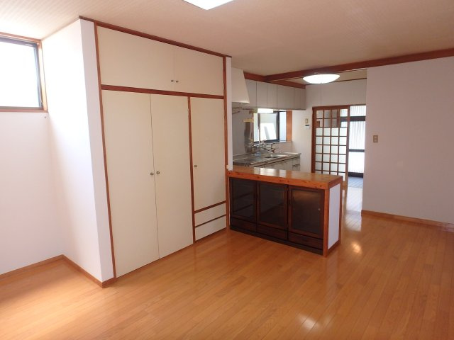 S1772H　立野中古住宅の居間・リビング