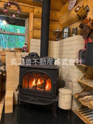 ６７０４４　高山市荘川町六厩別荘の内装