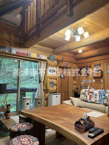 ６７０４４　高山市荘川町六厩別荘の内装