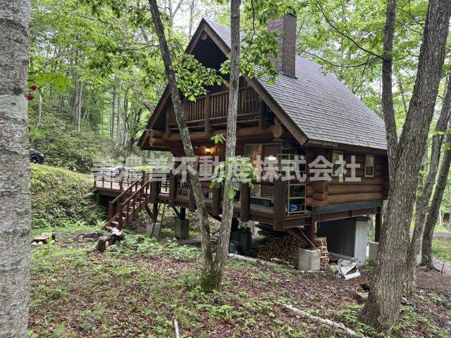 ６７０４４　高山市荘川町六厩別荘の外観