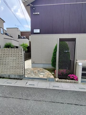 【エントランス】 | レジェンドＳ