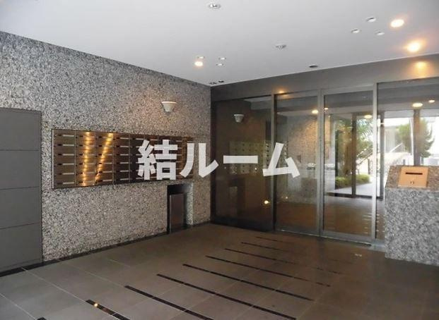 豊島区北大塚１丁目の賃貸マンションのエントランス