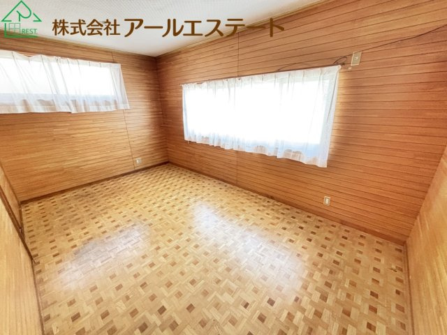 加古川市上荘町都台1丁目　　中古戸建の寝室