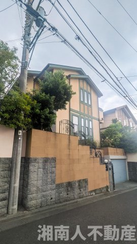 藤沢市鵠沼藤が谷3丁目１１－２４戸建
