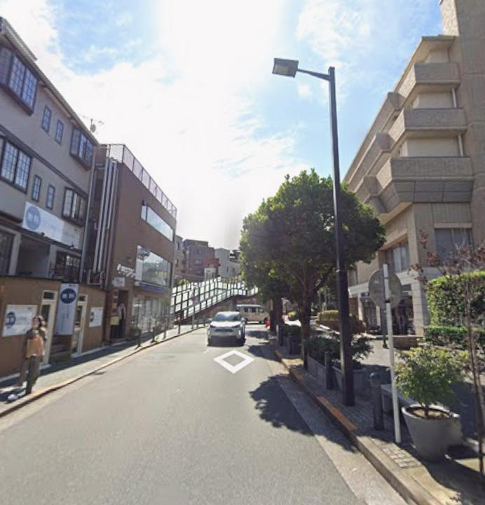 渋谷区代官山町の店舗事務所の周辺