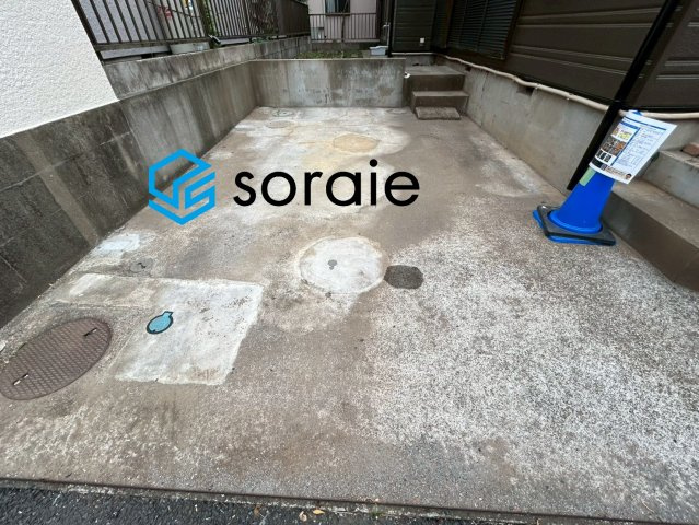 川越市下広谷　中古戸建の駐車場