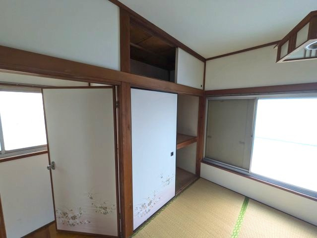 中新宿戸建の収納