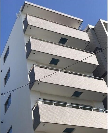 横浜市神奈川区大口通の賃貸マンションの外観|鉄筋コンクリート造り♪