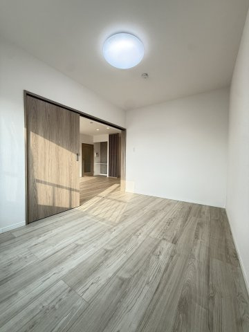 ロピア北参弐条の洋室