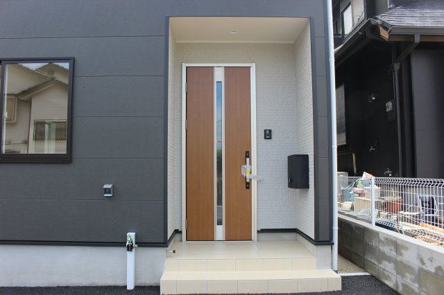 北九州市小倉南区沼緑町第3の玄関