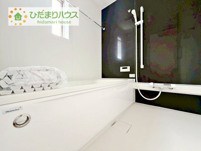 【浴室】 | 常総市新石下第10　新築戸建　2号棟 | 今日も１日お疲れでした。広いお風呂で疲れを癒してください、、、♡