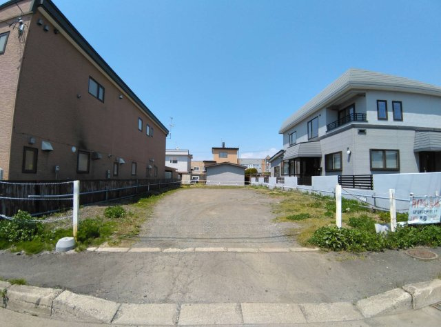 釧路町新開貸店舗・駐車場の外観