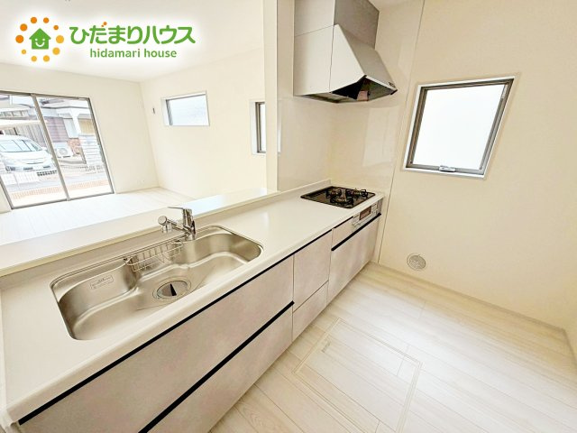 【キッチン】 | 第1石岡市旭台　新築戸建 | 料理をしながらでも、ご家族との会話を楽しめる対面式キッチン♪