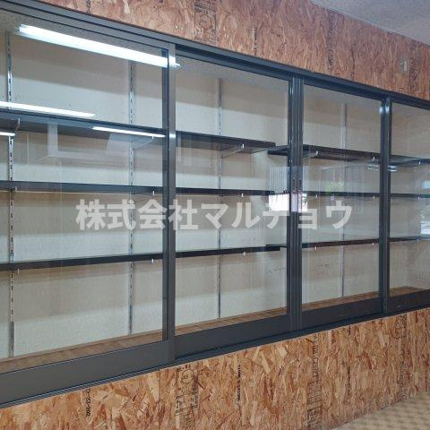 朝来店舗の内装|おしゃれな内装です