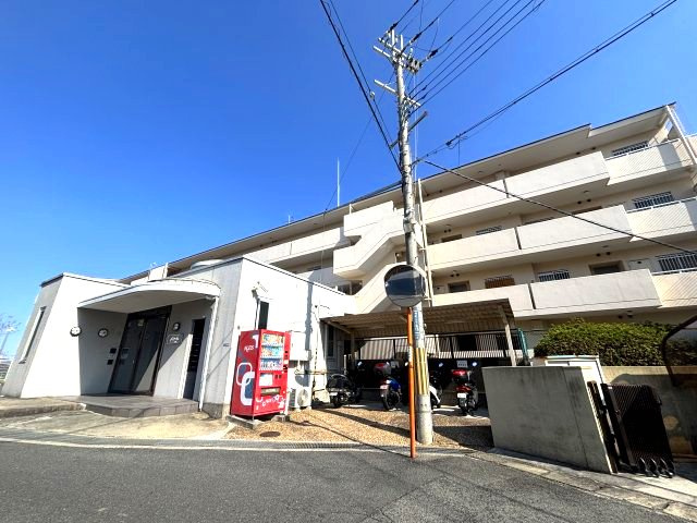 グランパス富田林