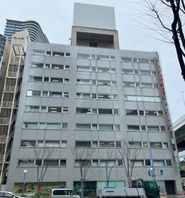 大阪市北区曾根崎新地２丁目の事務所の外観