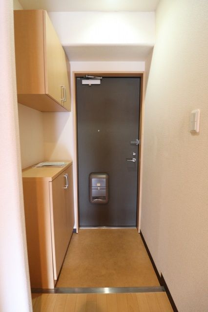 カルム　シャンブルの玄関