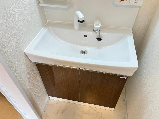 カーサ　セレーナの洗面所|洗面