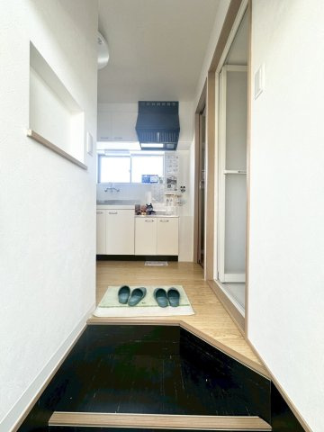第3田辺マンションの玄関